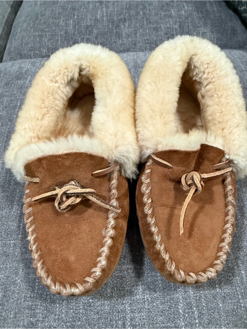 LL Bean wicked good Moccasin Slippers